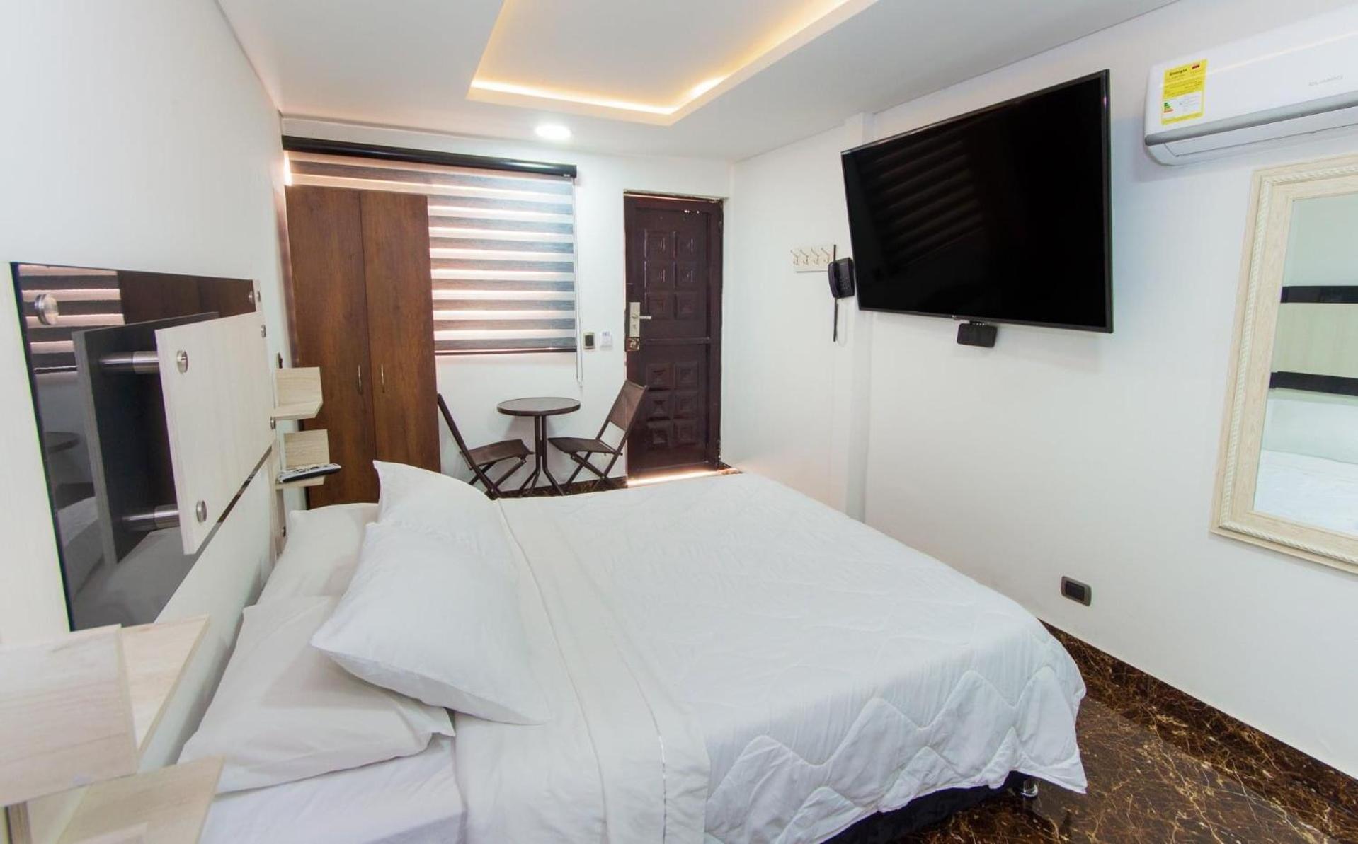Hotel Deluxe Oasis De La Colina Girardot Eksteriør billede