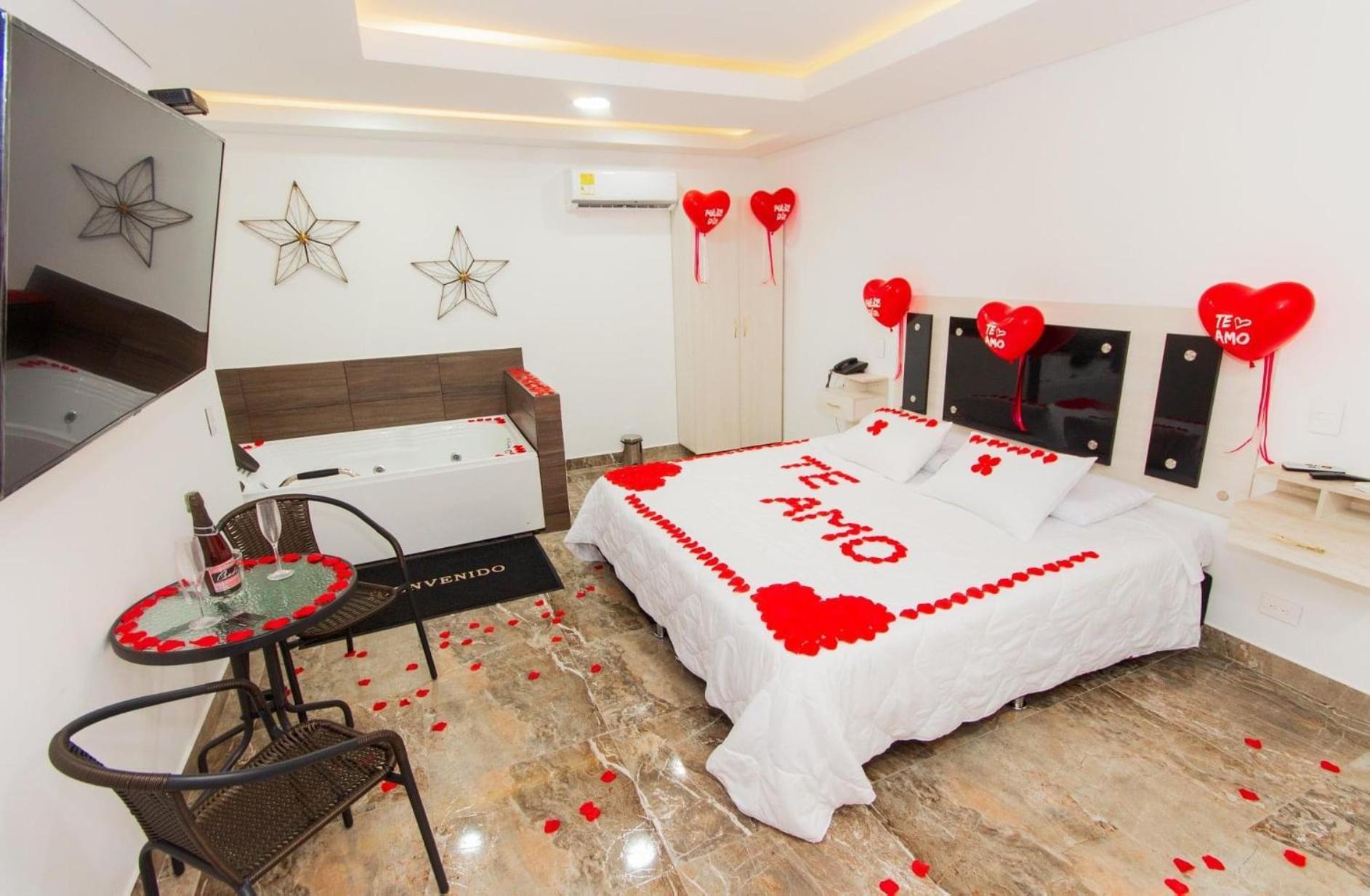Hotel Deluxe Oasis De La Colina Girardot Eksteriør billede