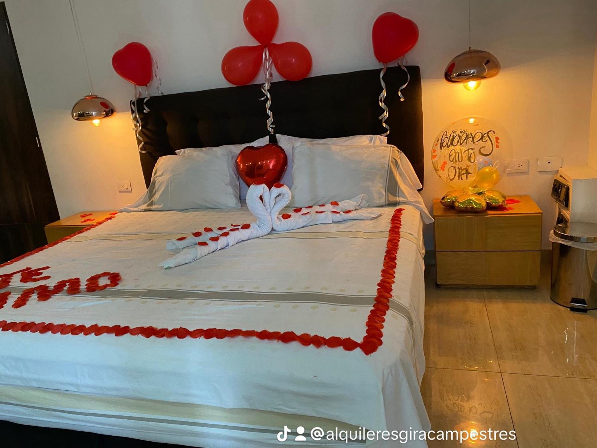 Hotel Deluxe Oasis De La Colina Girardot Eksteriør billede