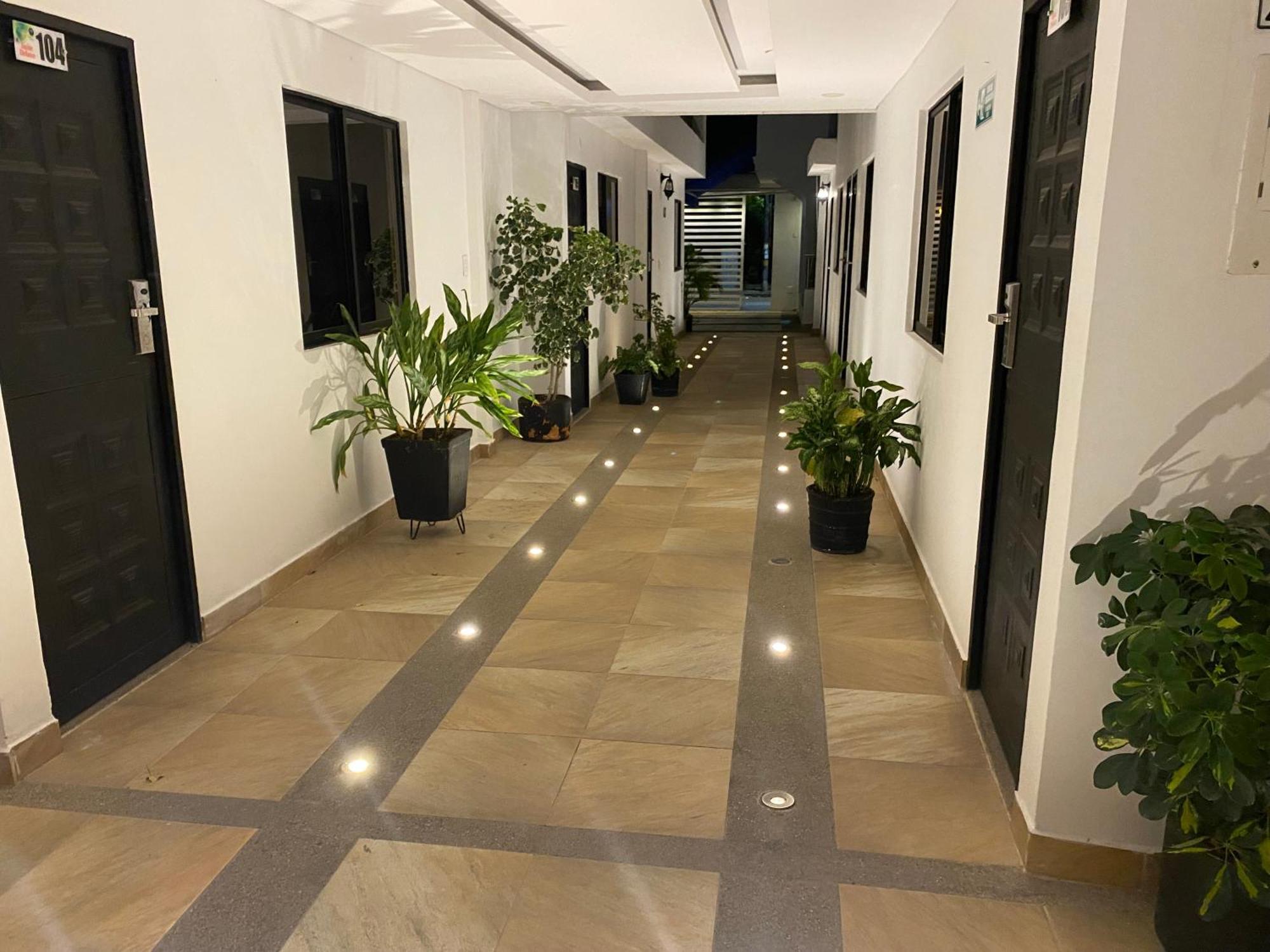 Hotel Deluxe Oasis De La Colina Girardot Eksteriør billede