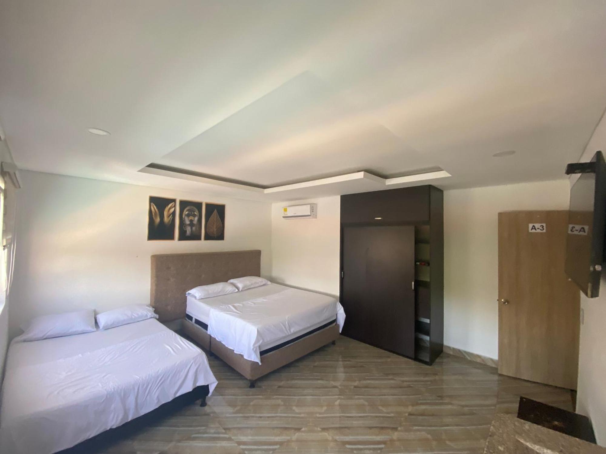 Hotel Deluxe Oasis De La Colina Girardot Eksteriør billede